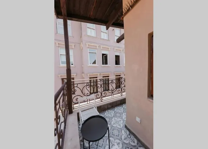 Galadoo 4th Floor * イスタンブール