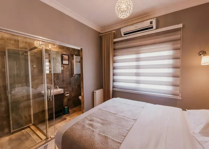 Galadoo 4th Floor アパート